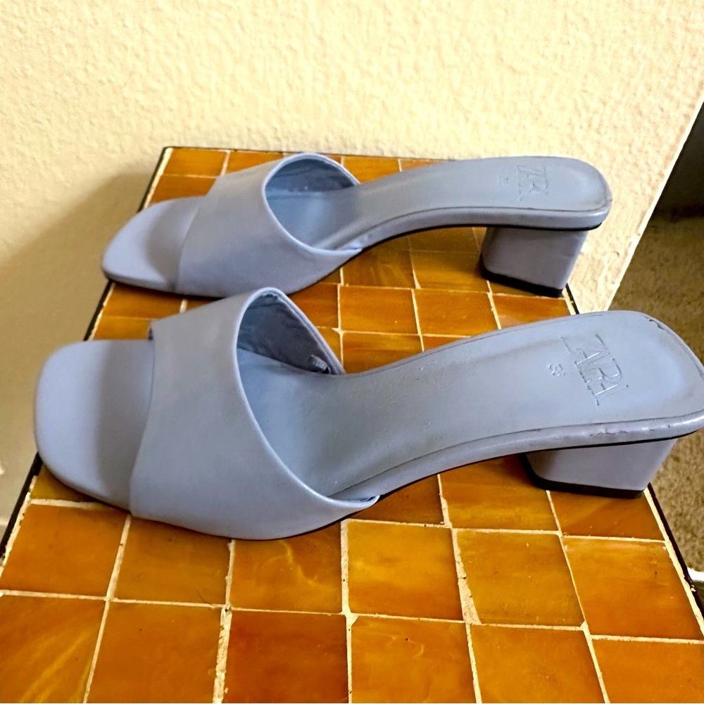 Zara cute light blue summer sandals. Size 36.